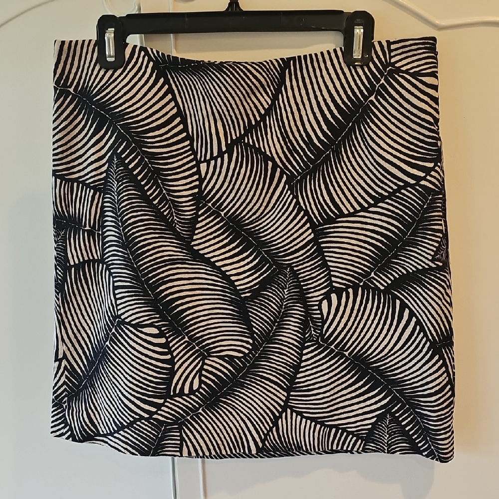Ann Taylor Black and White Mini Pencil Skirt